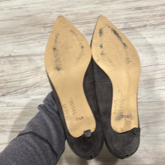 Talbots grey suede and silvery toed babydoll heels size 7.5 - Picture 6 of 8